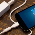 Čtyři mýty o nabíjení smartphonu, které poškozují baterii, byly pojmenovány. ctyri-myty-o-nabijeni-smartphonu-ktere-poskozuji-baterii-byly-pojmenovany.webp.webp