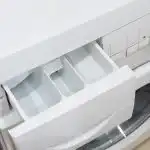 Jak odstranit plíseň v zásobníku pračky: jednoduchý prostředek z kuchyně to zvládne za minutu Jak odstranit plíseň v zásobníku pračky: jednoduchý prostředek z kuchyně