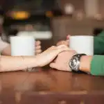 Jak rozeznat skutečnou lásku od iluze: 5 hlavních signálů