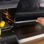 Proč Italové dávají každý večer do trouby citron: tajemství řeší