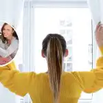 Tyl bude opět zářit: tajný záchranný trik, který zachrání i staré látky Tyl bude opět zářit: tajný záchranný trik, který zachrání i